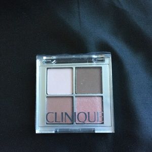 New never used Clinique eyeshadow pink chocolate